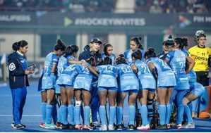 भारतीय महिला हॉकी टीम प्रो लीग मैचों के लिए भुवनेश्वर पहुंची